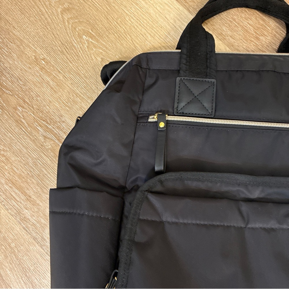 Skip Hop Mainframe Wide Open Diaper Black Backpack 
Excellent Condition - Picture 3 of 14